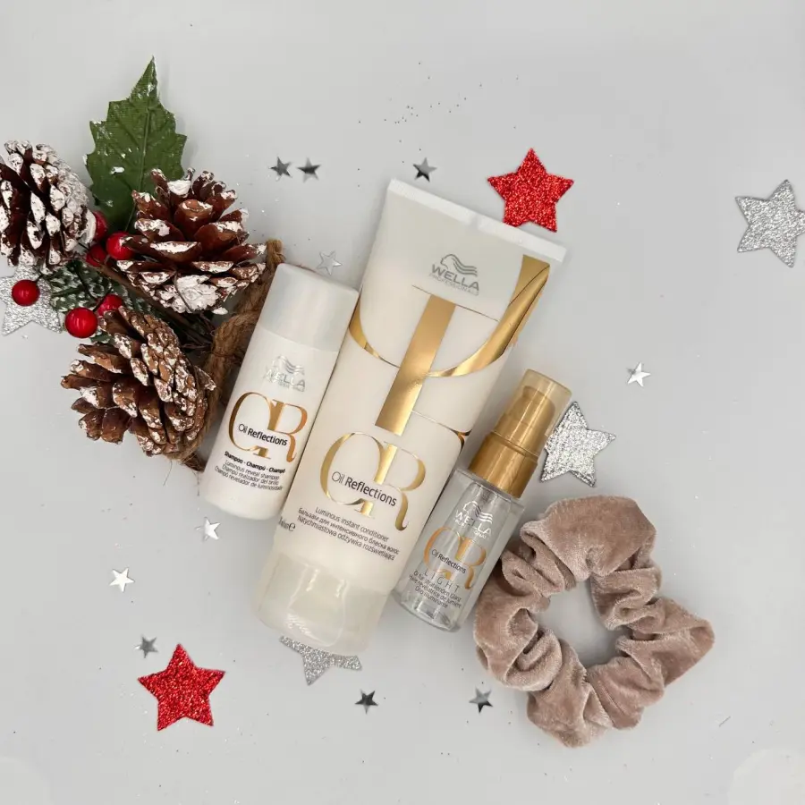 Christmas gift box Wella Professionals Oil Reflections for soft and shiny hair